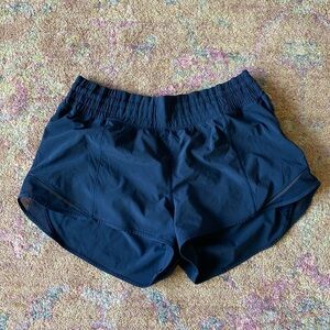 Lululemon Hotty Hot 2” High Waist Short